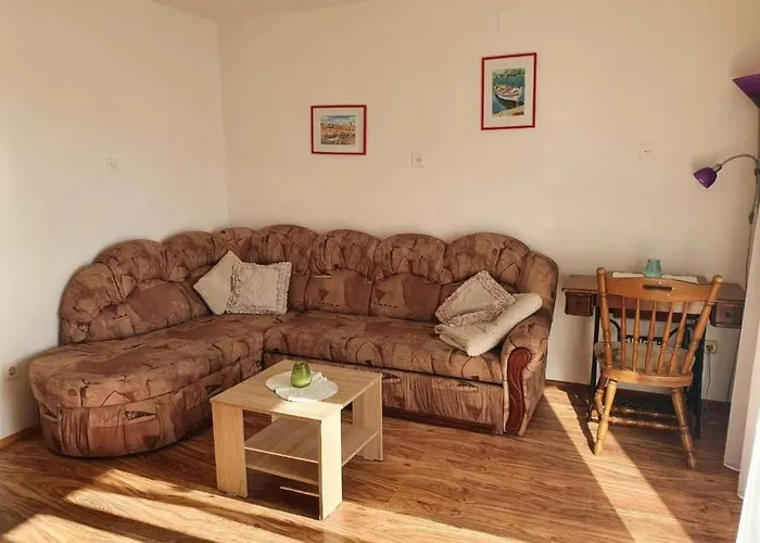 Lejlighed Nikica Mit Blick Auf By Interhome