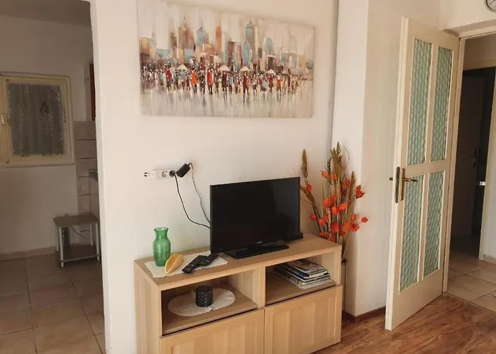 Nikica Mit Blick Auf By Interhome Apartment *